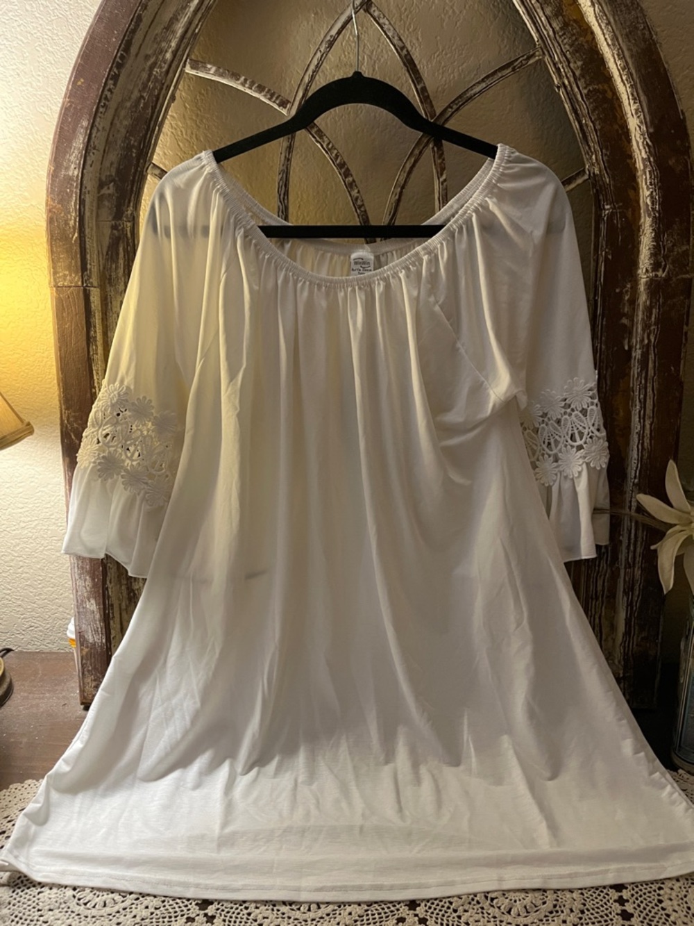 WinWin Cream Ruffle Sleeve Tunic Top
